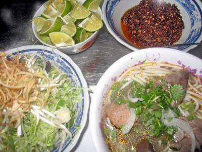 Bún bò Ấp Ánh Sáng Bún bò Ấp Ánh Sáng
