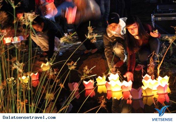 Đêm Hội Cầu Duyên ở Đà Lạt - Ảnh 3