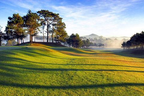 đồi thông hai mộ, Đà Lạt, hồ Than Thở đồi thông hai mộ, du lịch Đà Lạt, hồ Than Thở