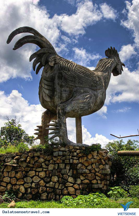 Làng Gà 'canh' cửa ngõ vào Đà Lạt Làng Gà 'canh' cửa ngõ vào Đà Lạt