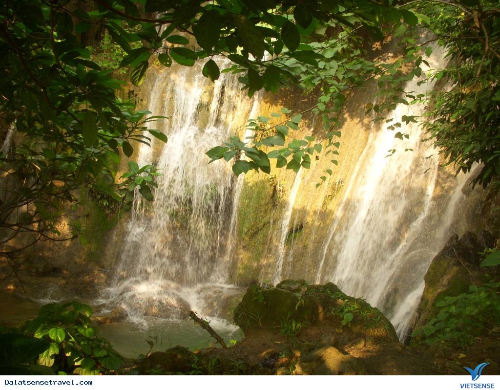 Thác Liêng Rơwoa - Ảnh 2 Thác Liêng Rơwoa - Ảnh 2