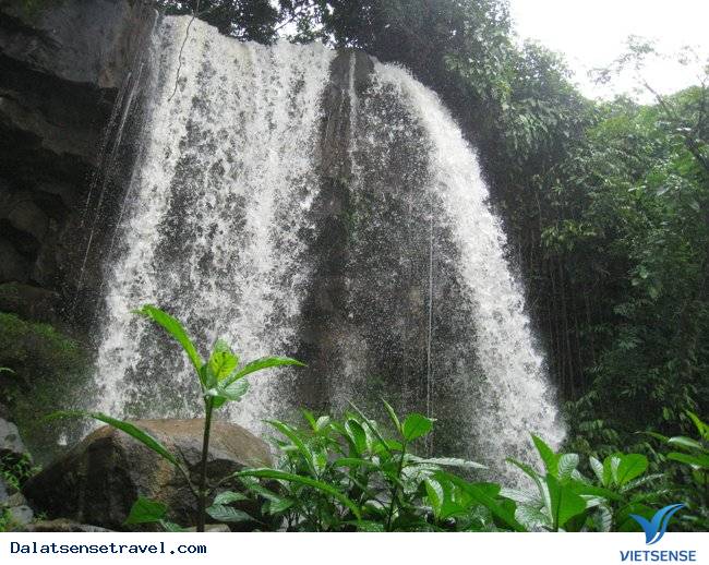 Thác Liêng Rơwoa - Ảnh 1 Thác Liêng Rơwoa - Ảnh 1